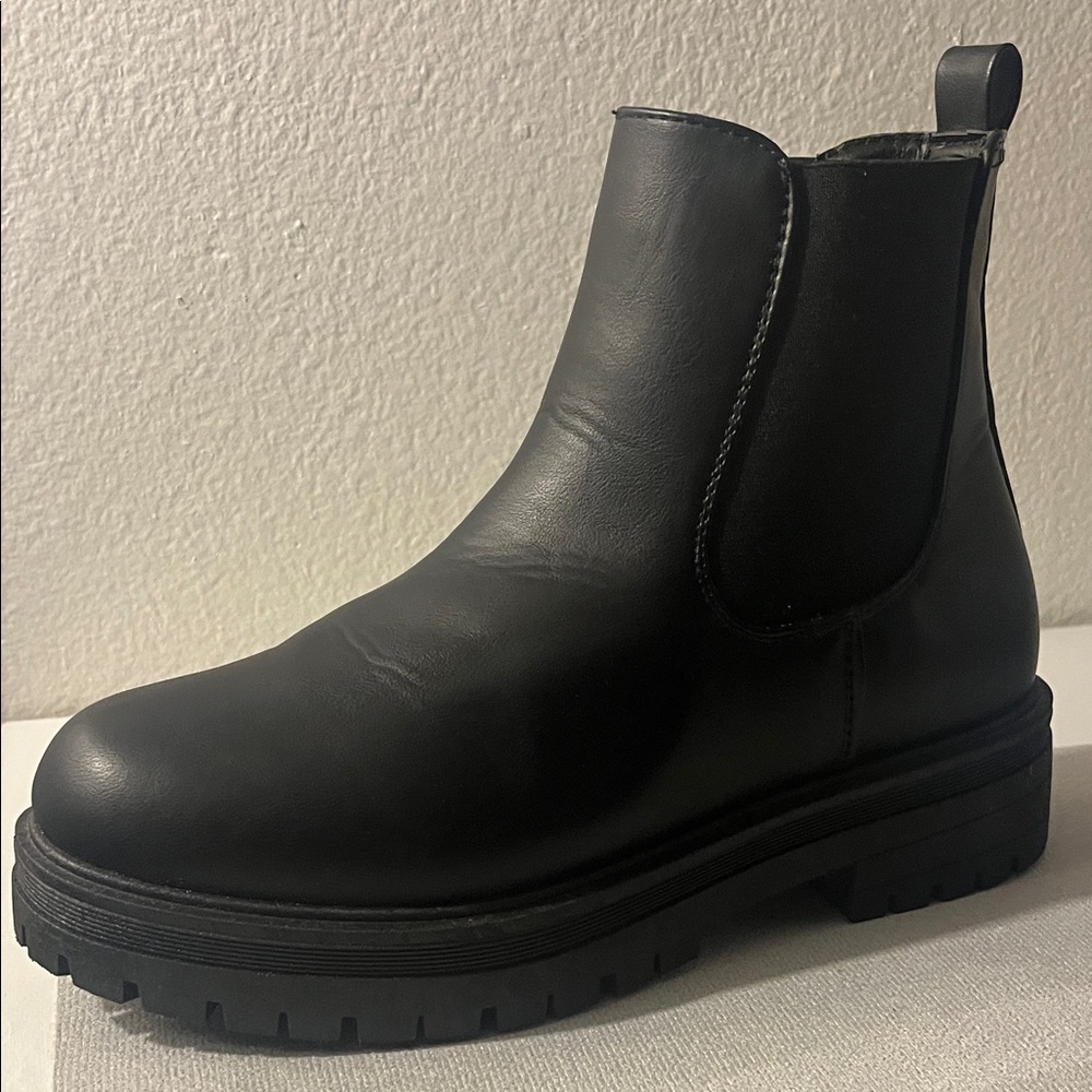 Mudd Black Ankle Boots